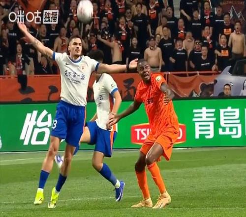 名记:维拉与切尔西就雅克松达成全面协议,总价6500万镑